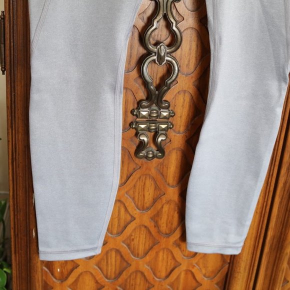 ATHLETA All In  7/8 Tights Style 210999 -  NWT! - Picture 7 of 14